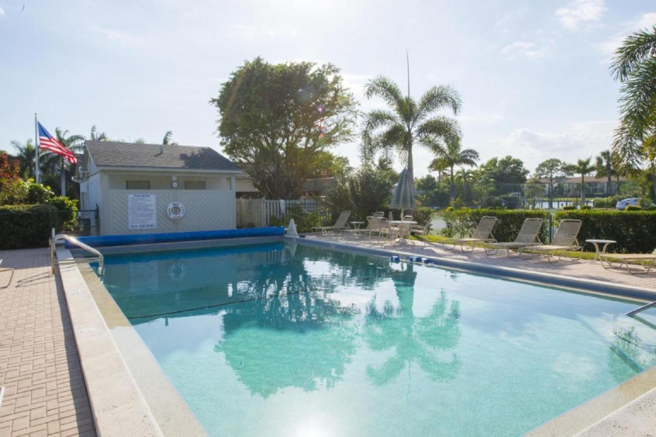 Mariner Pointe Villa Sanibel Exterior photo